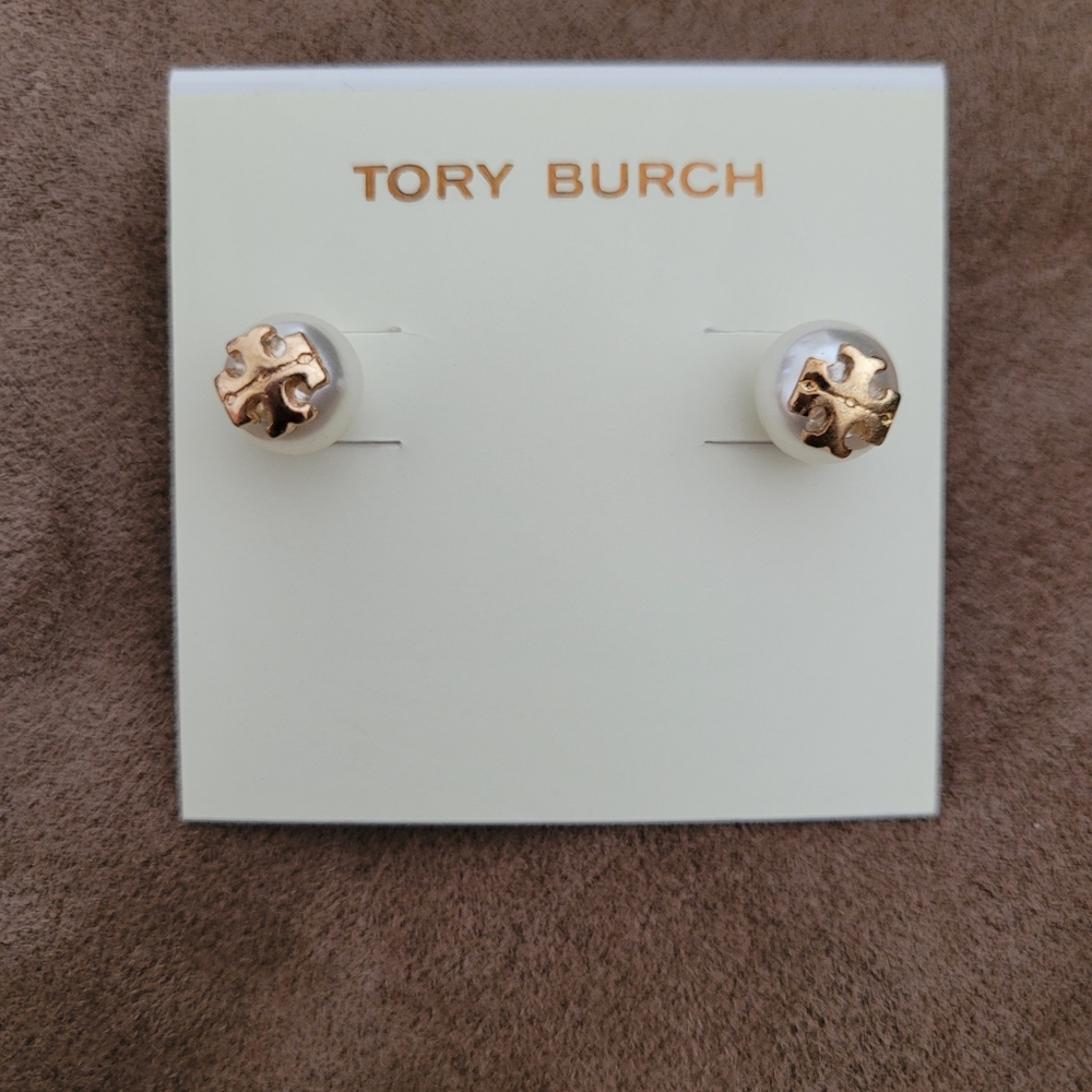 Tory burch pearl earrings.